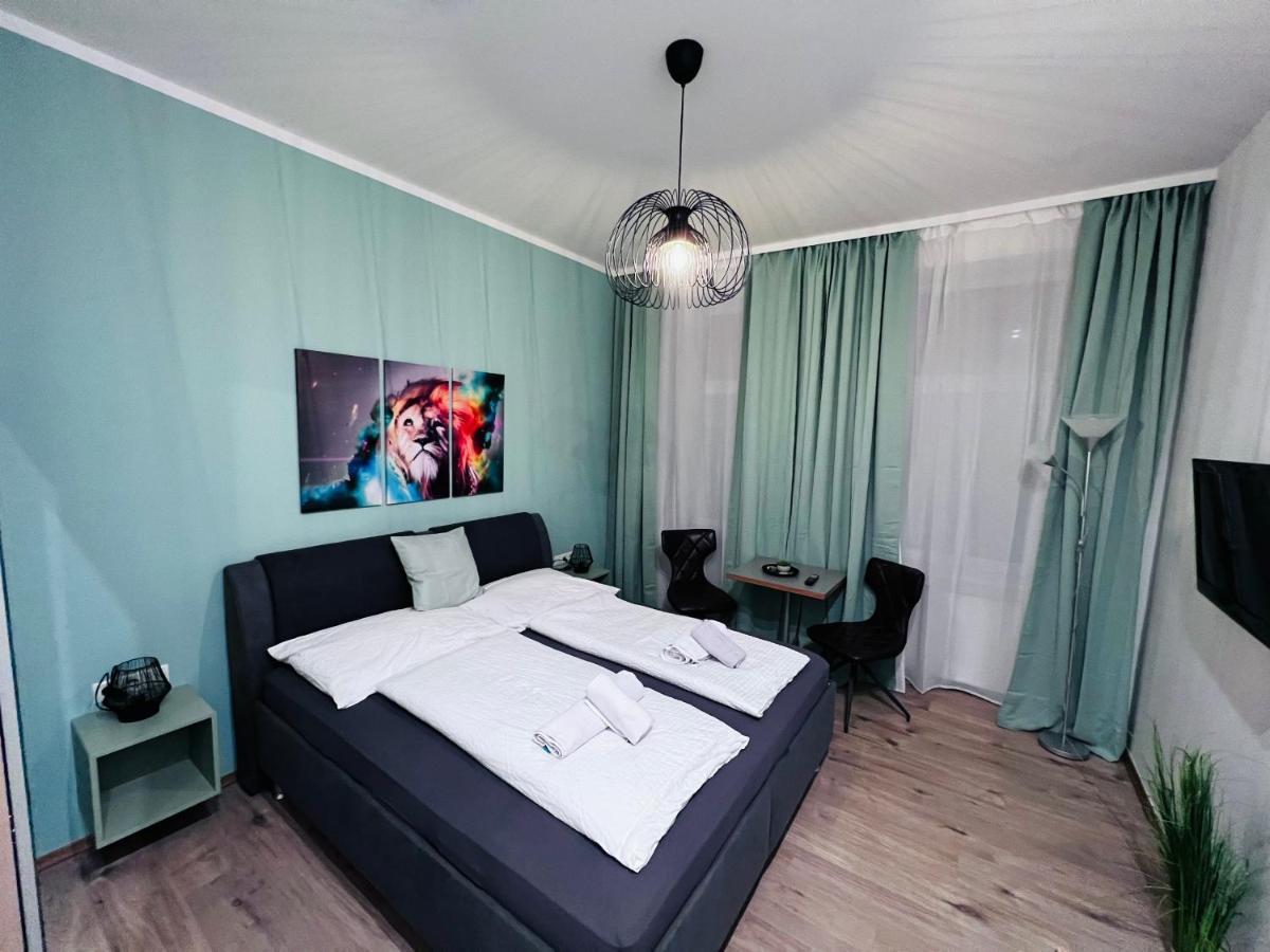 Neu Renovierte Unterkunft Apartment Vienna Luaran gambar